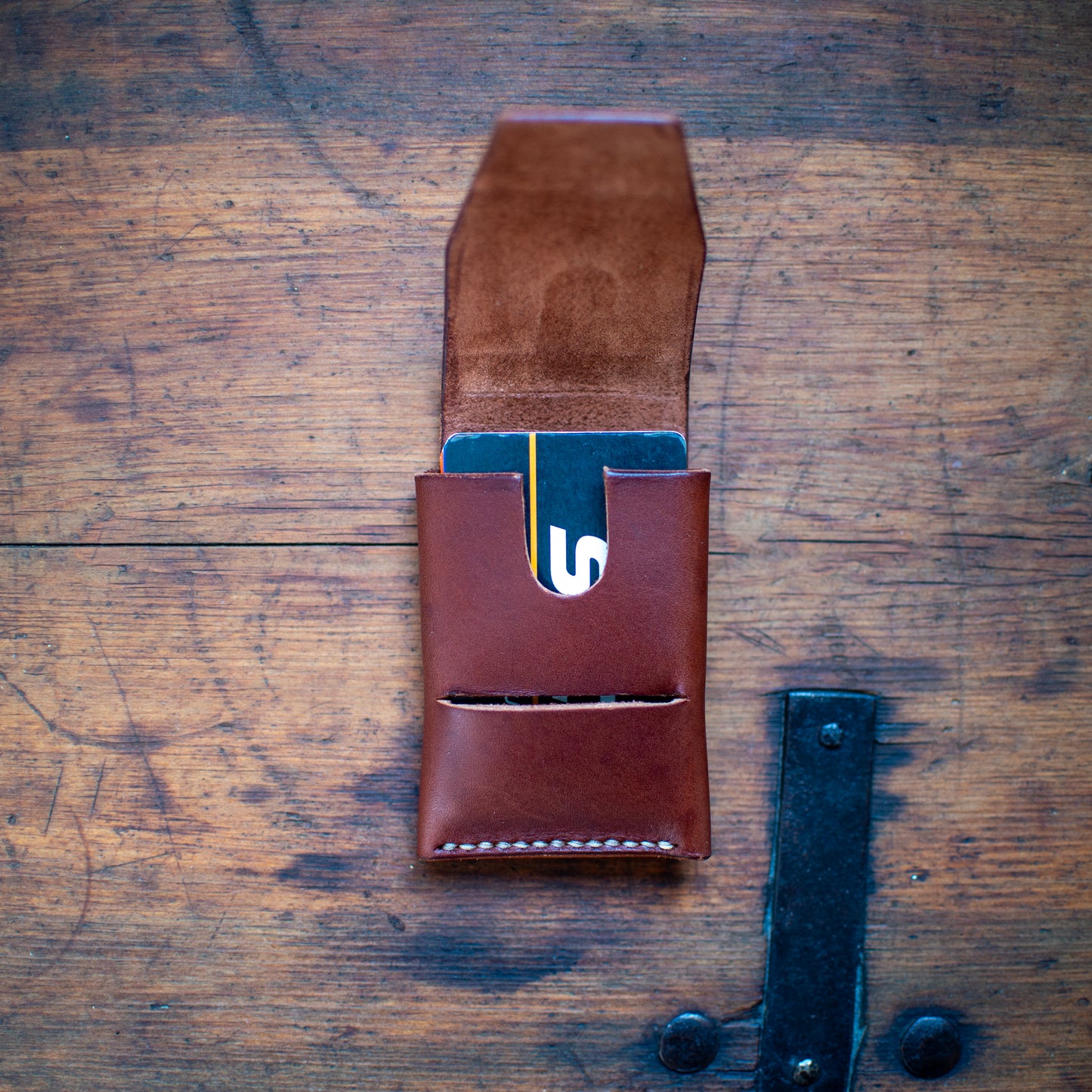 Slim wallet in full grain leather