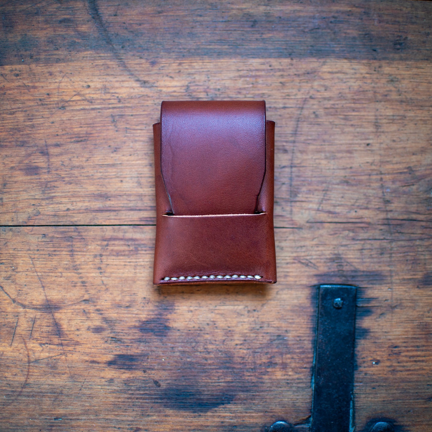Slim wallet in full grain leather